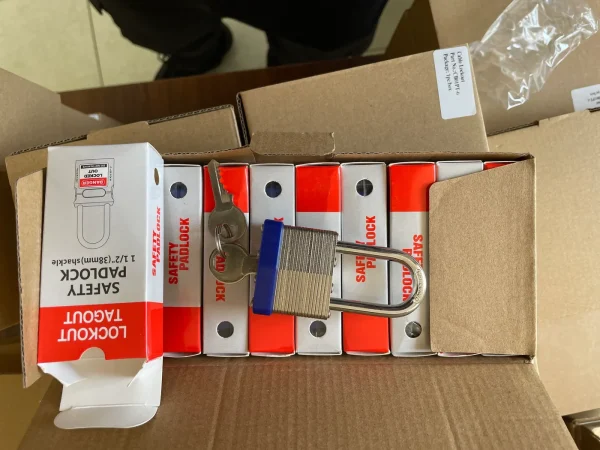 موجودی قفل‌های ایمنی لوتو Safety Padlock